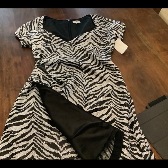 LPA zebra print sequin dress size M - Picture 2 of 4
